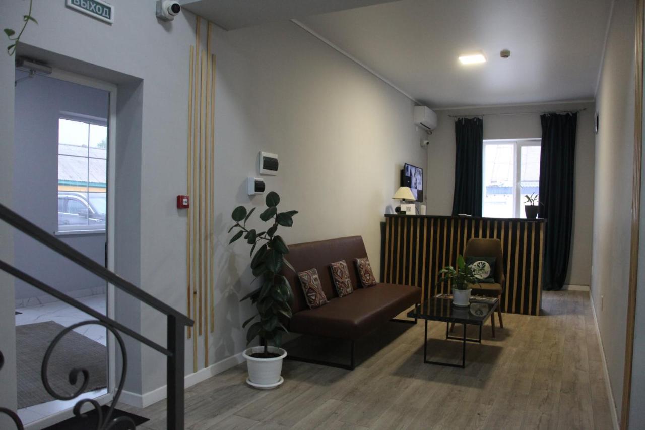 Hotel Jardin à Aktobé Extérieur photo